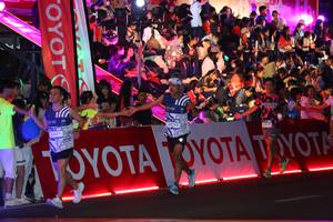 BIB: 41421, 45193, 2017
                            <button type="button" onclick="openModal(23208833)" class="btn btn-primary btn-sm float-right btn-popup" data-toggle="modal" data-target=".modal-high-quality">
                        <i class="fas fa-shopping-cart"></i> Add to Cart
                    </button>
                                            <button type="button" onclick="isThisMe(23208833, true)" class="btn btn-success btn-sm float-right btn-popup btn-isme hidden" data-toggle="tooltip" data-placement="bottom" title="นี่คือรูปของคุณใช่ไหม คลิกที่นี่เพื่อเอาเข้าอัลบั้ม">
                        <i class="fas fa-plus"></i> Add to album
                    </button>
                    <button type="button" onclick="isThisMe(23208833, false)" class="btn btn-warning btn-sm float-right btn-popup btn-isnotme hidden">
                        <i class="fas fa-ban"></i> Remove from album
                    </button>